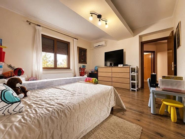Casă cu 1 camere cu Teren 482 Mp în Sisești