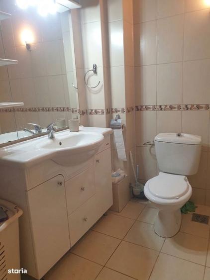 Apartament cu 3 camere decomandat în Păcurari