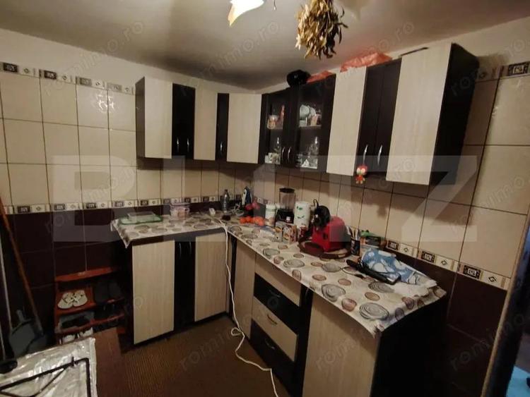 Casă cu 4 camere cu Teren 250 Mp în Lascăr Catargiu