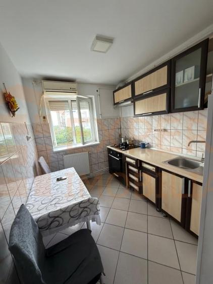 Apartament 2 camere de vânzare în zona CET – etaj intermediar - 2