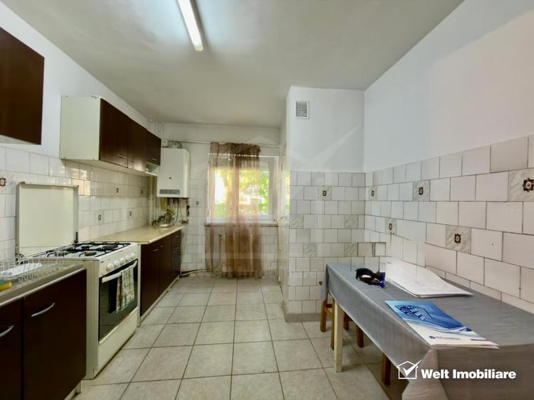 Apartament cu 3 camere decomandat, mobilat în Mănăștur