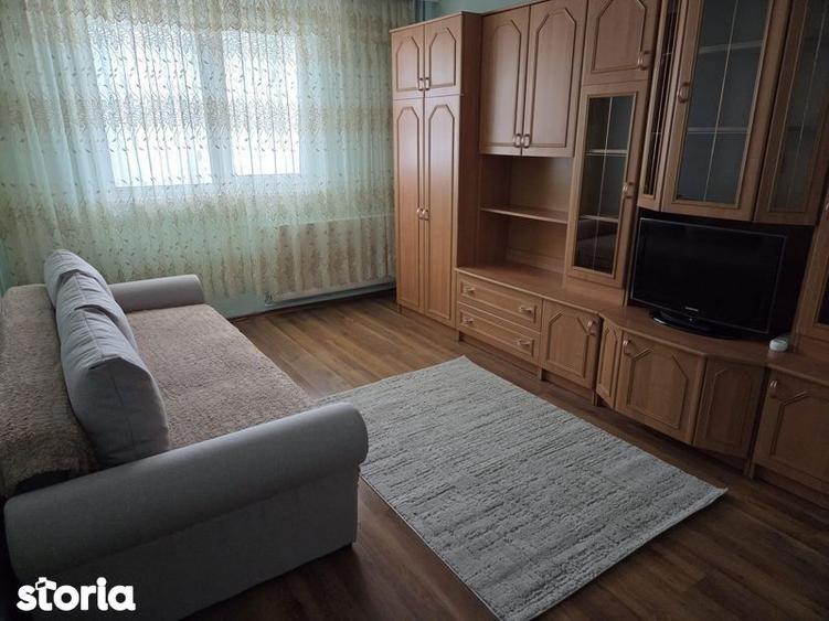 Proprietar inchiriez apartament 2 camere - 3