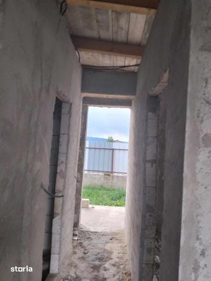 Casă cu 2 camere cu Teren 300 Mp în Gară