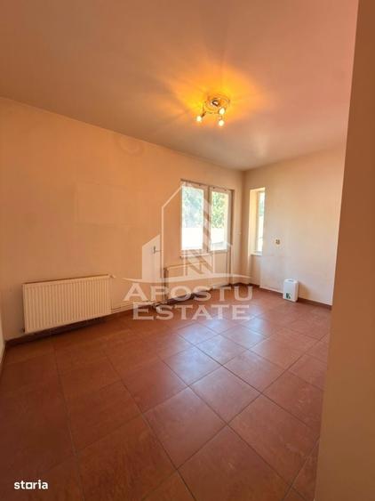 Apartament pretabil birouri, 4 incaperi, 130 mp, Central Timisoara - 1