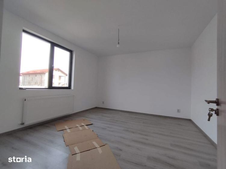 Casă cu 5 camere cu Teren 350 Mp în Cornetu