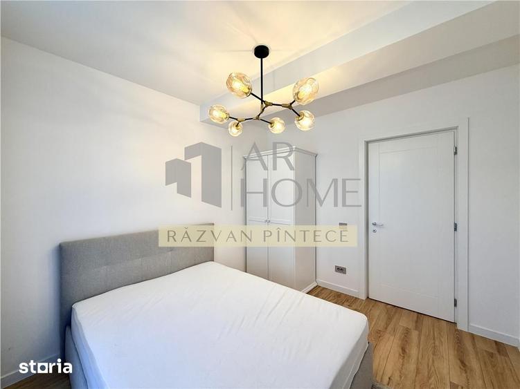 Apartament cu 3 camere, mobilat în Peneș Curcanul