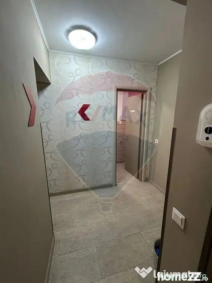 Spațiu comercial, de 42 mp, în Central