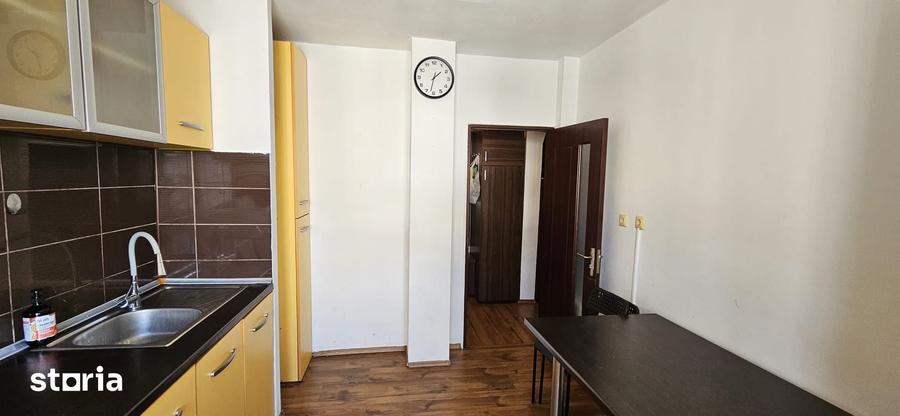 Apartament cu 3 camere decomandat în Militari