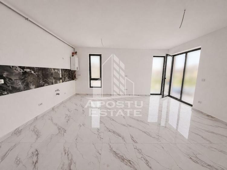 Apartament cu 2 camere semidecomandat în Giroc