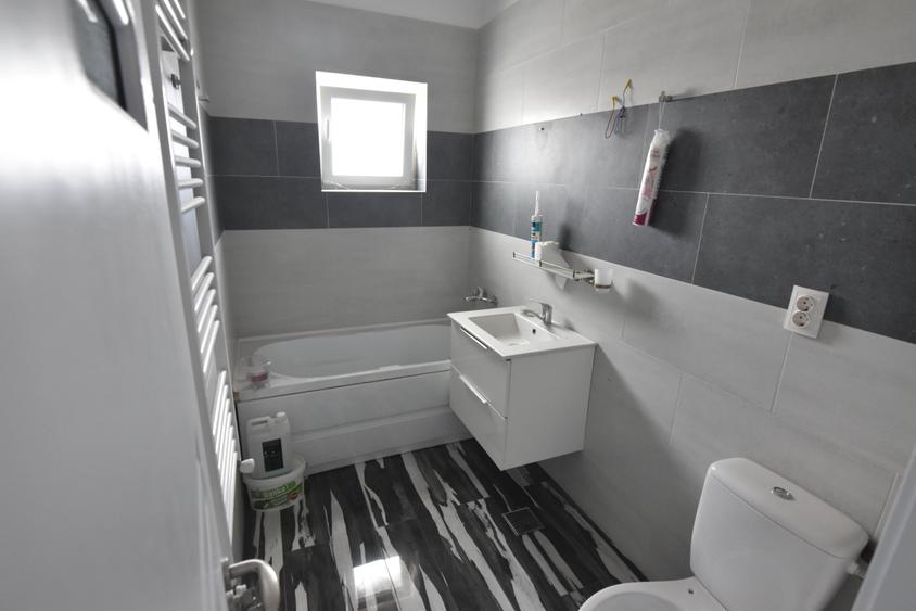 Apartament cu 2 camere semidecomandat în Bragadiru