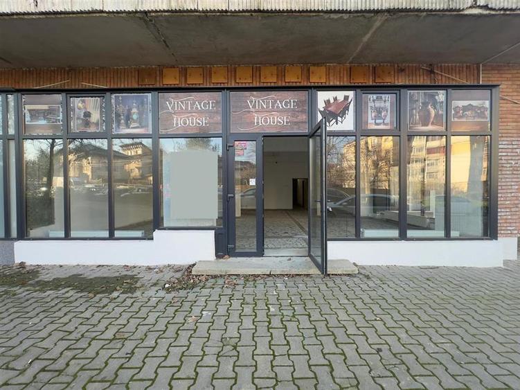 Spațiu comercial, de 101 mp, în Podul de Fier