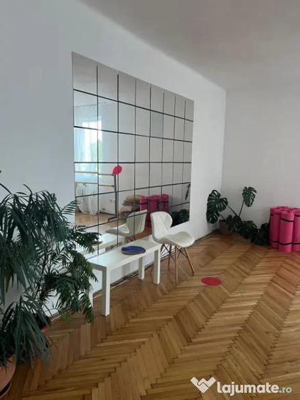 Apartament cu 3 camere decomandat în Andrei Mureșanu