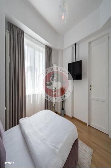 Apartament cu 4 camere decomandat în Centrul Istoric