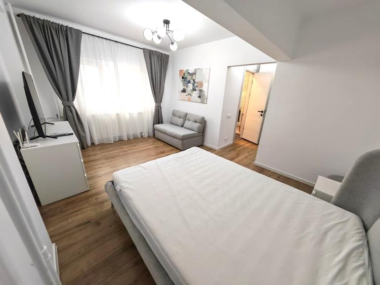 Garsonieră decomandată în Brâncoveanu