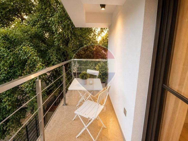 Apartament cu 3 camere decomandat, mobilat în Floreasca