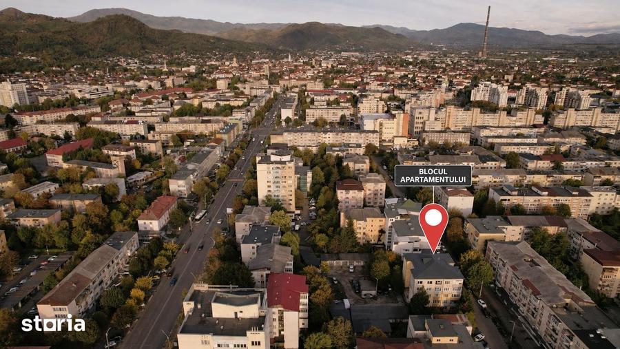 Apartament cu 3 camere în Traian
