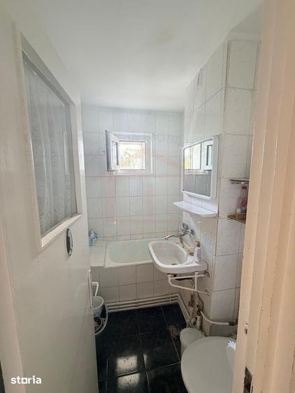 Apartament cu 4 camere în Micro 13