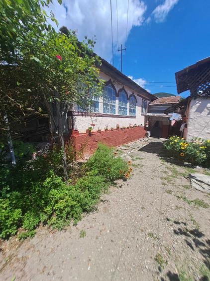 Casă cu 3 camere în Central