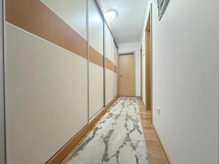 Apartament cu 3 camere decomandat în Torontalului