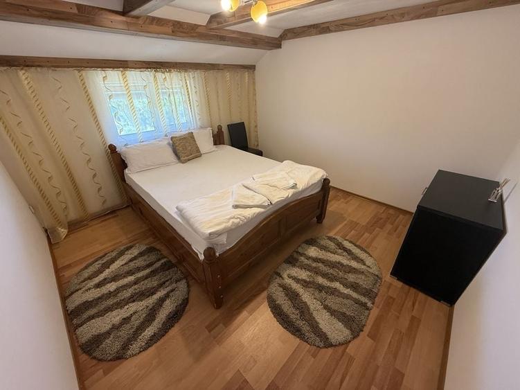 Casă cu 4 camere în Strejnicu