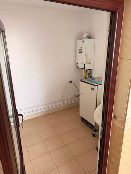 Casă cu 4 camere în Băneasa