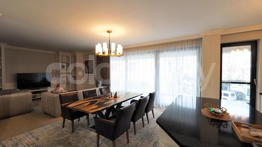 Apartament generos 5 camere | 3 bai | 2 terase | 208mp construiti - 1