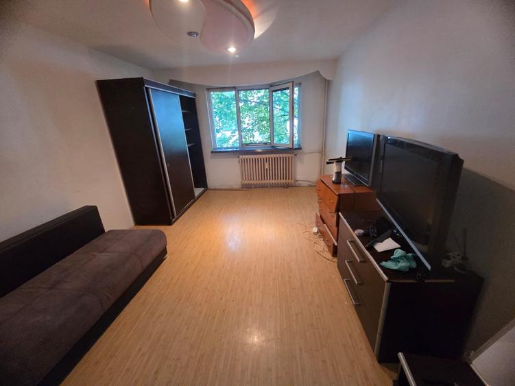 Apartament cu 2 camere în Militari