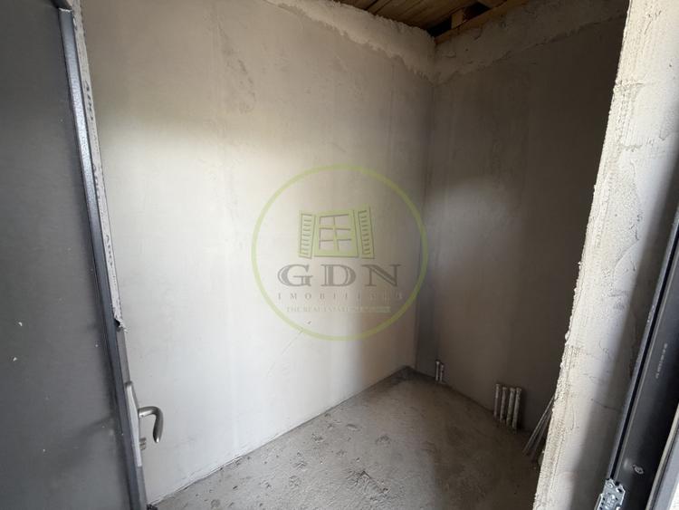 Casă individuală cu 4 camere cu Teren 498 Mp în Exterior Est