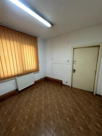 Spațiu comercial, de 35 mp, în Depozitelor