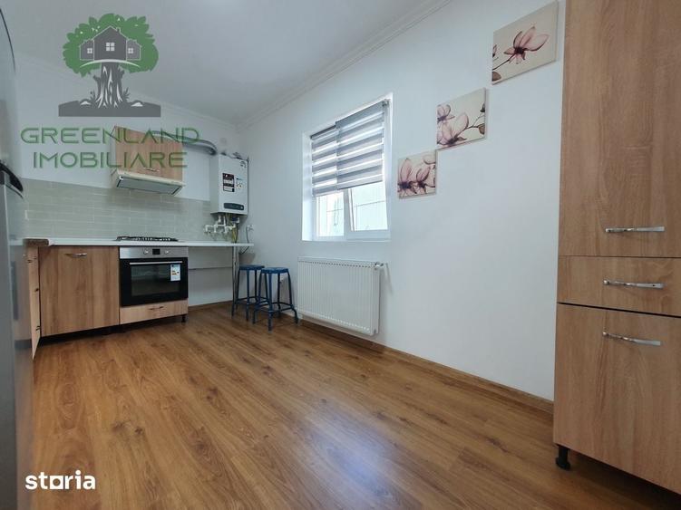 Casă cu 4 camere cu Teren 350 Mp în Central
