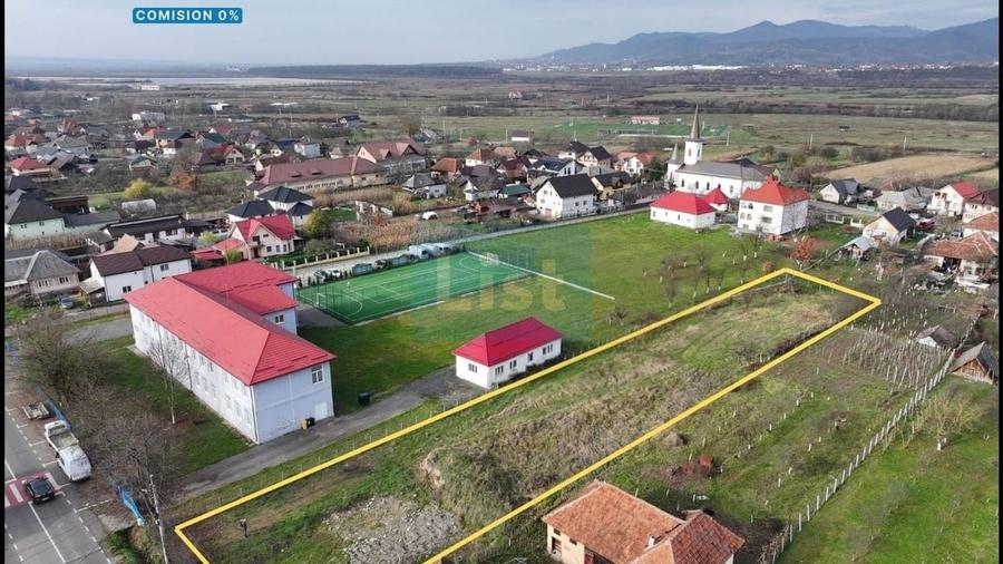 Teren Construcții intravilan de 2500 mp, în Săsar