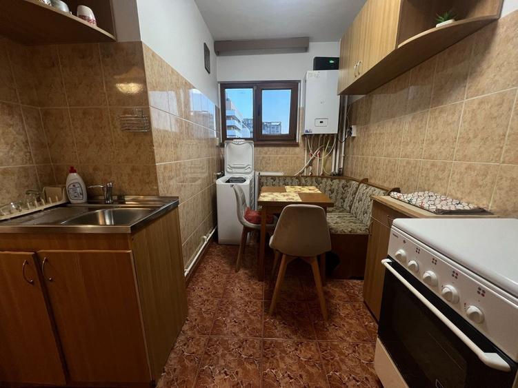 Apartament cu 2 camere circular, mobilat în Tomis Nord
