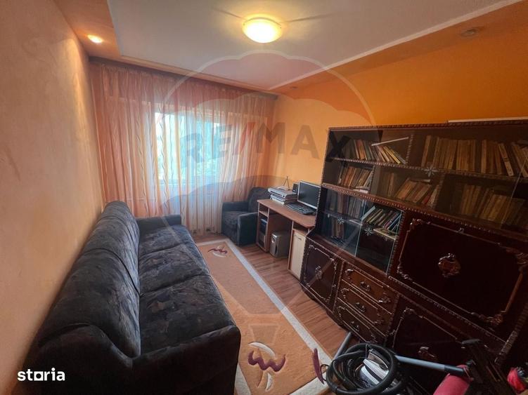 Apartament cu 4 camere în Nord