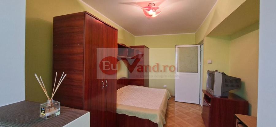 Apartament cu 2 camere decomandat, mobilat în Micro 14