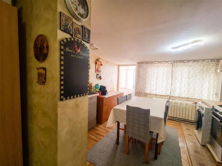 Apartament cu 2 camere decomandat, mobilat în Burdujeni