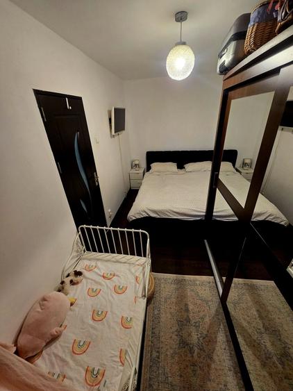 Apartament cu 2 camere semidecomandat în Micro 6