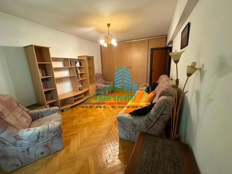 Apartament cu 2 camere decomandat în Sud