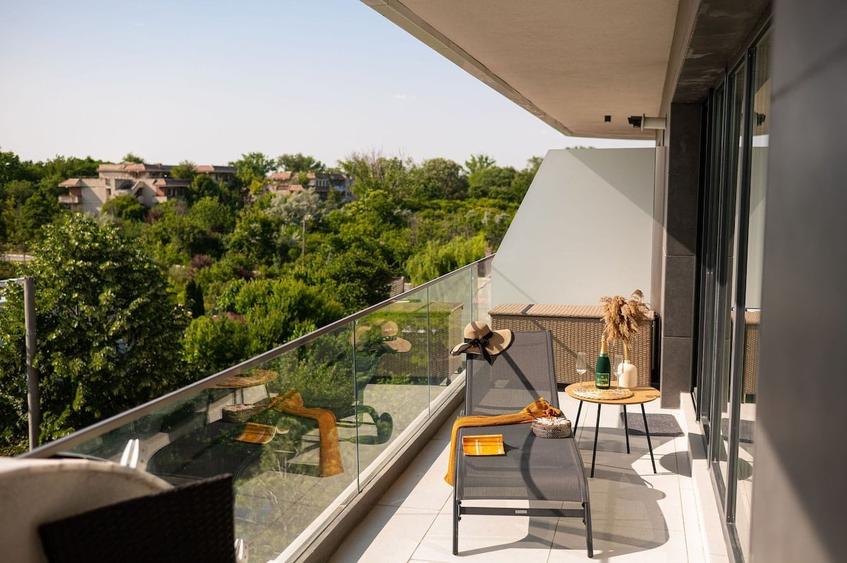 Apartament cu 2 camere decomandat în Mamaia-Sat