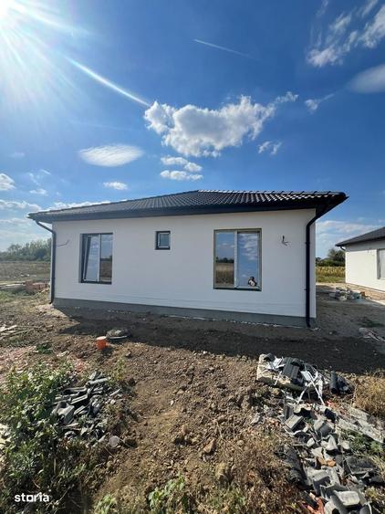 Casă cu 3 camere în Central