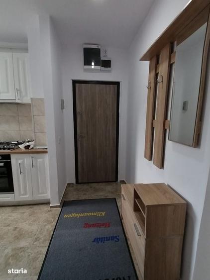 Apartament cu 2 camere semidecomandat în Vitrometan