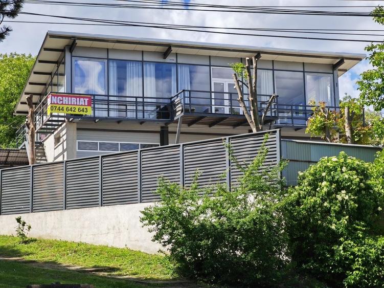 Spațiu comercial, de 240 mp, în Central