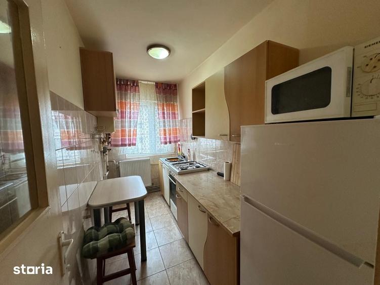Apartament cu 2 camere semidecomandat în Luncă