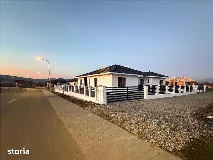 Apartament cu 8 camere în Central