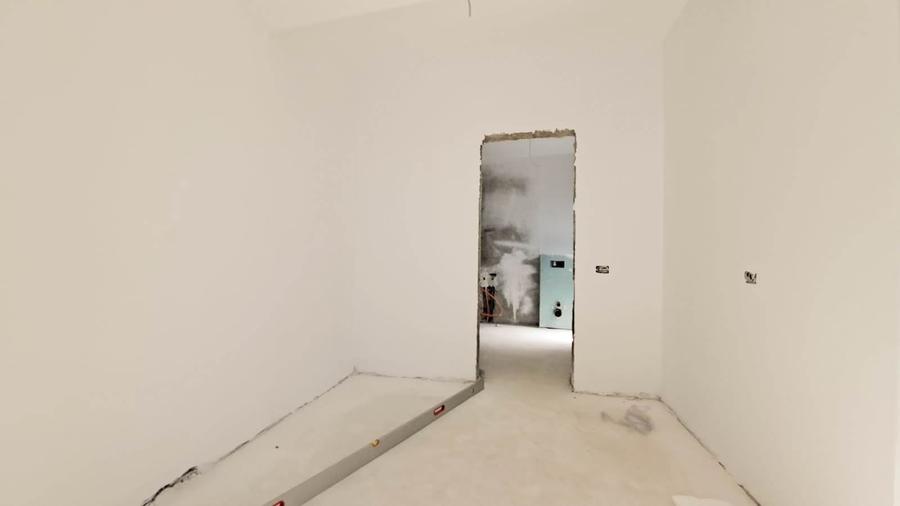 Casă individuală cu 4 camere cu Canalizare în Otopeni