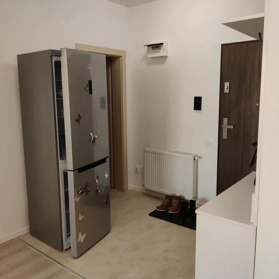 Apartament cu 2 camere semidecomandat, mobilat în Tomis Nord
