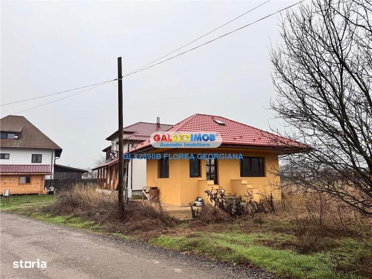 Casă cu 1 camere cu Teren 880 Mp în Periș