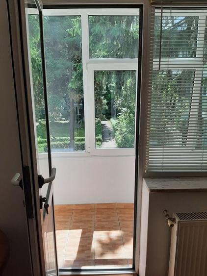 Apartament cu 2 camere decomandat în Negru Vodă