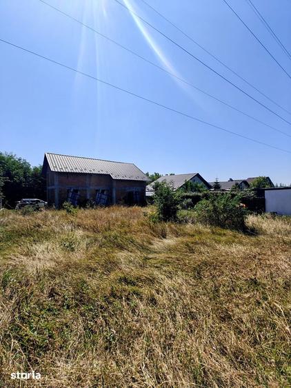 Casă cu 4 camere cu Teren 500 Mp în Rediu