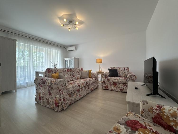 Apartament cu 3 camere decomandat, mobilat în Otopeni