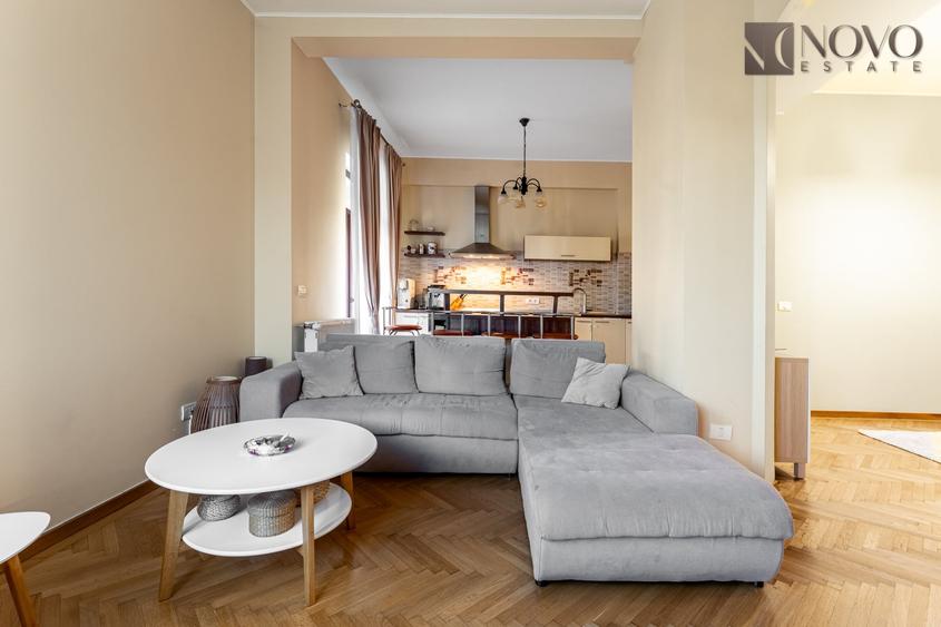 Duplex cu 7 camere cu Canalizare în Ferdinand
